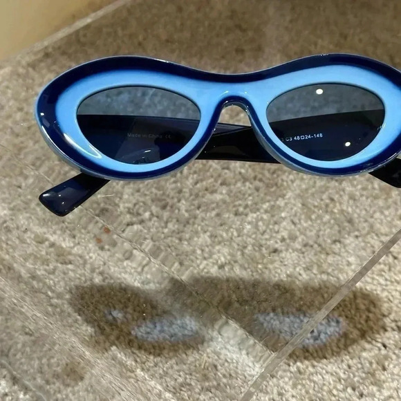 Accessories - Oval Cat Eye sunglasses Blue fashion frames